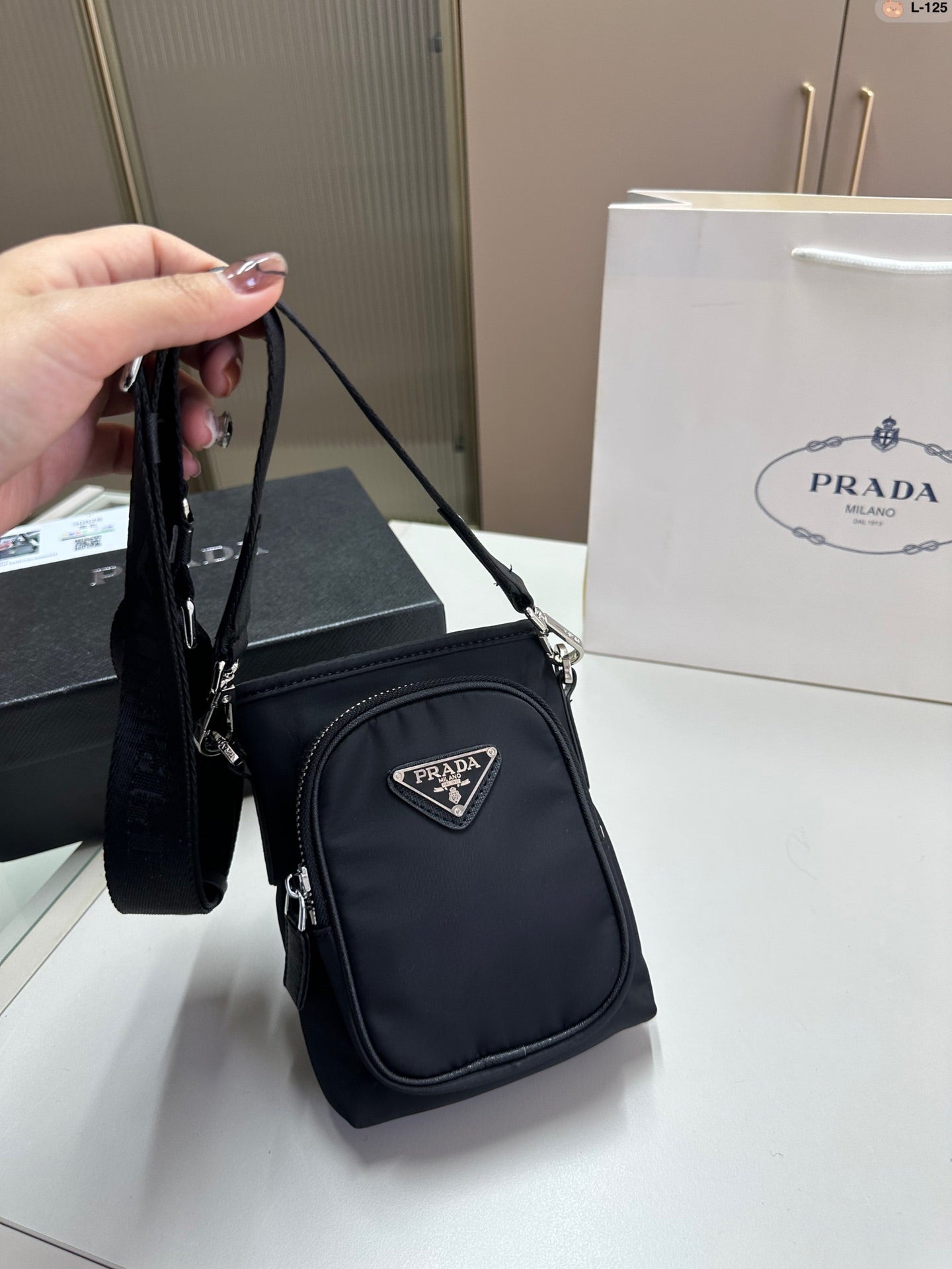 PRADA BAG-063