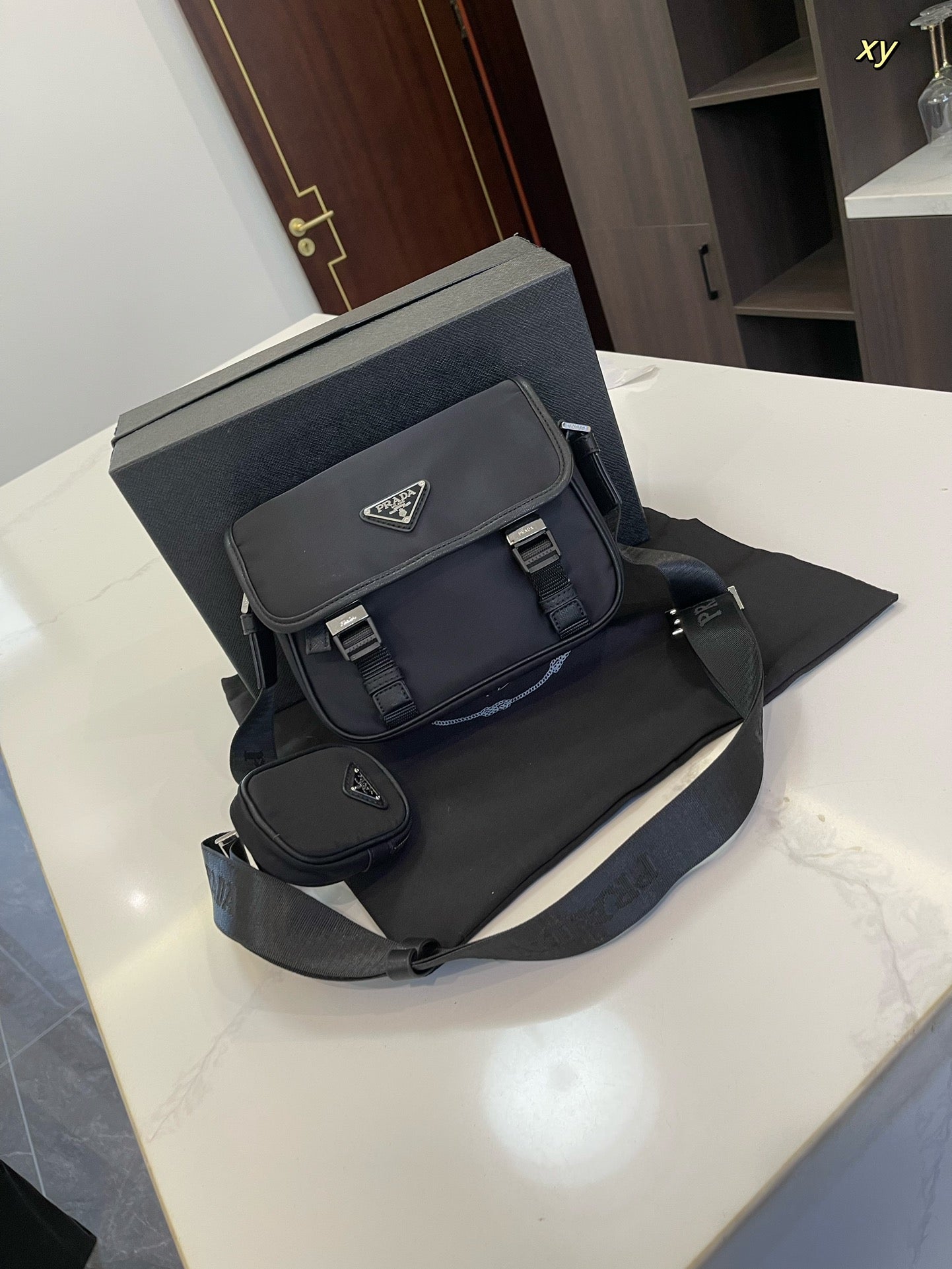 PRADA BAG-070