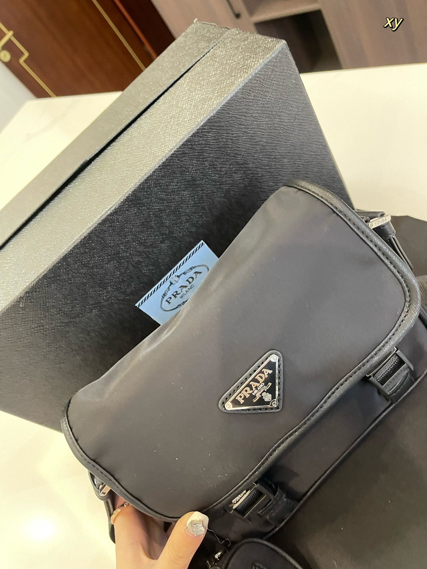 PRADA BAG-070