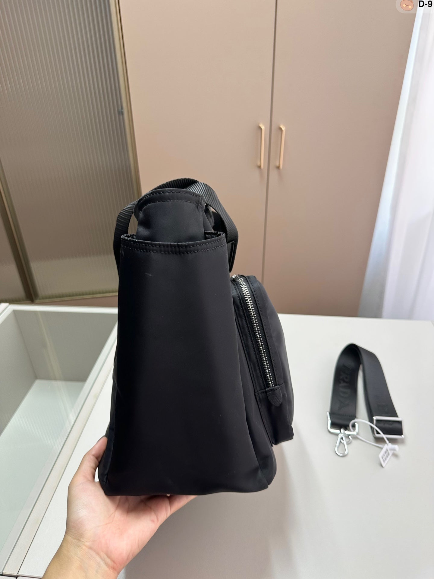 PRADA BAG-071