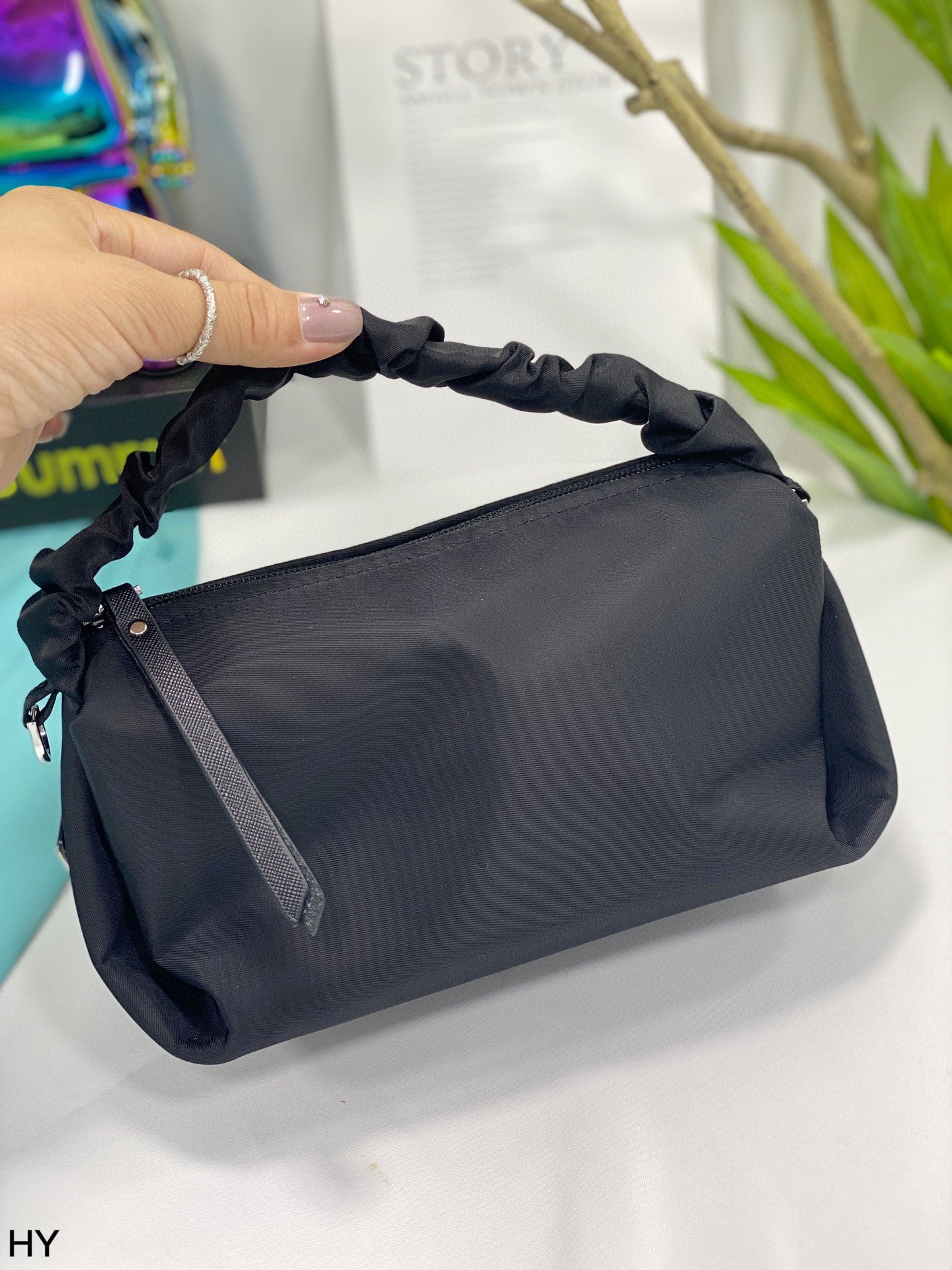 PRADA BAG-072