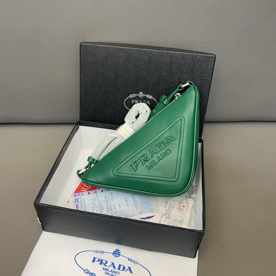 PRADA BAG-075