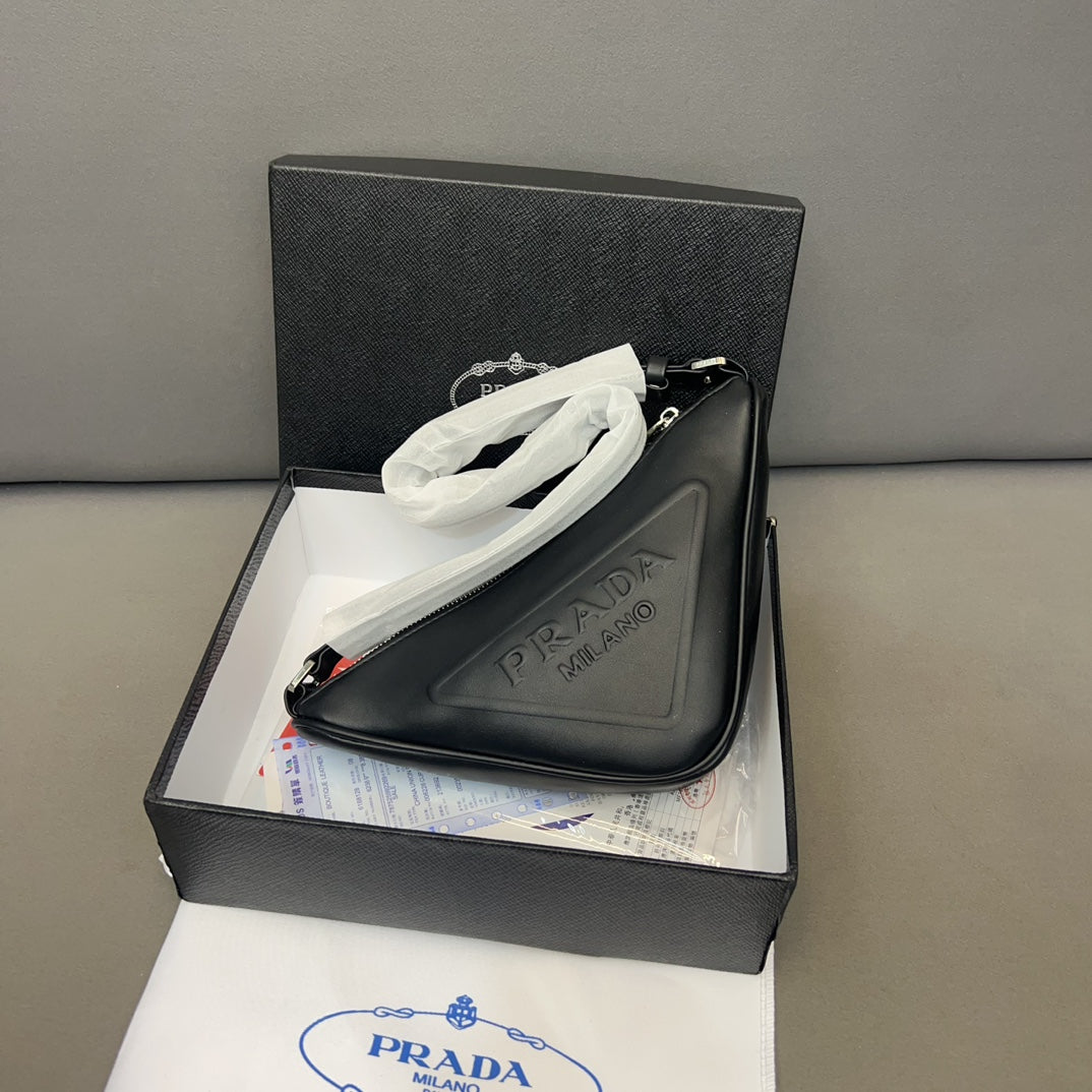 PRADA BAG-075