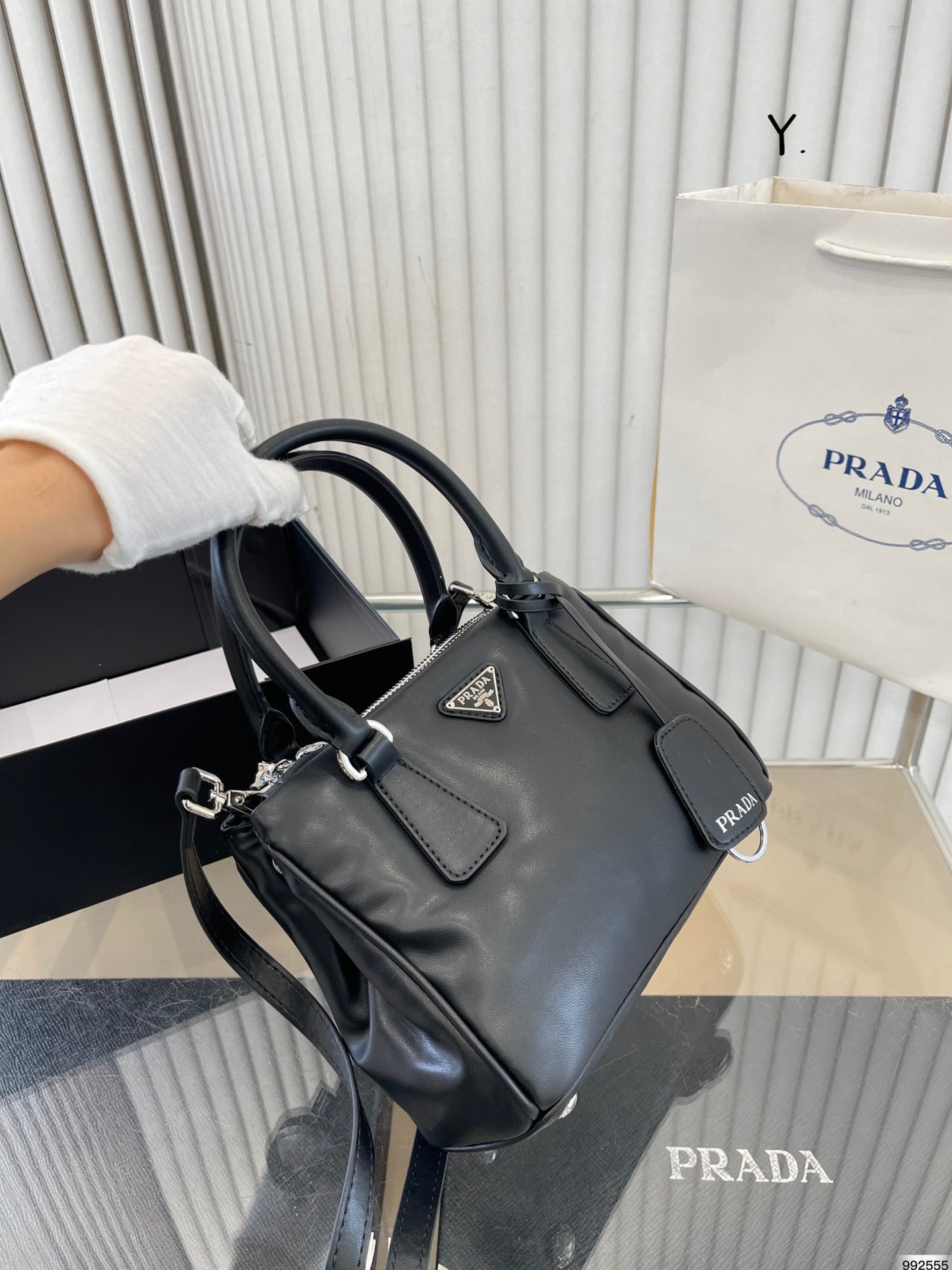 PRADA BAG-079
