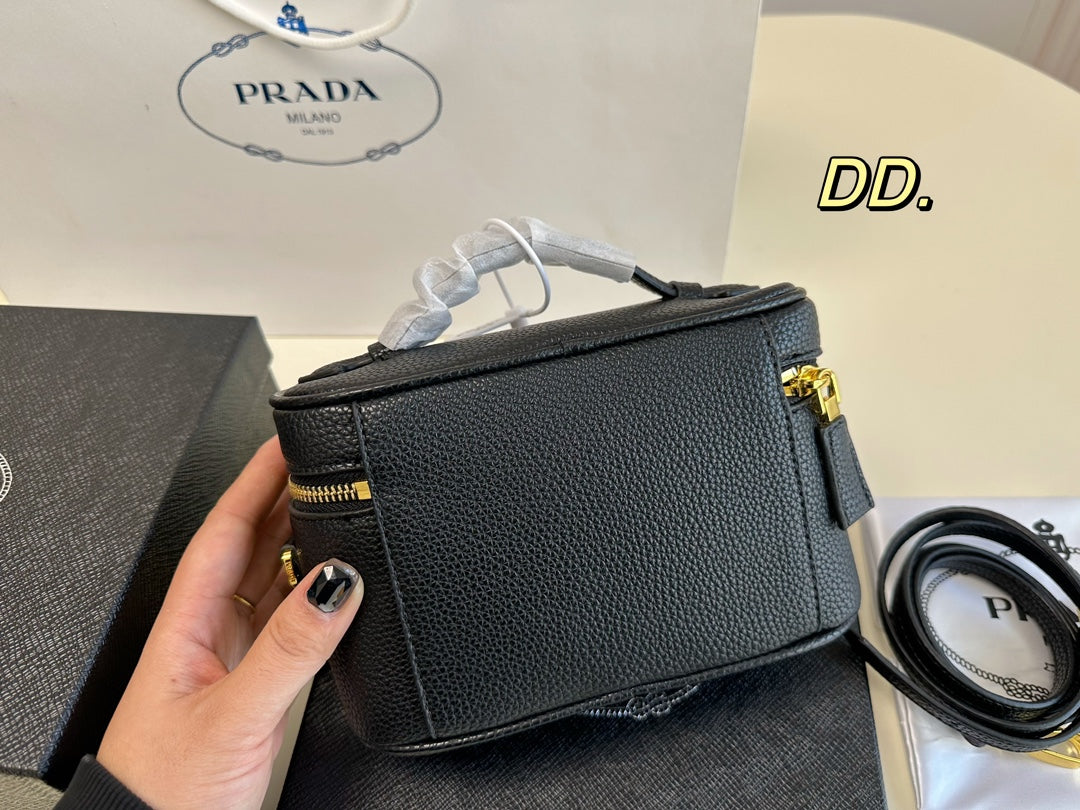 PRADA BAG-080