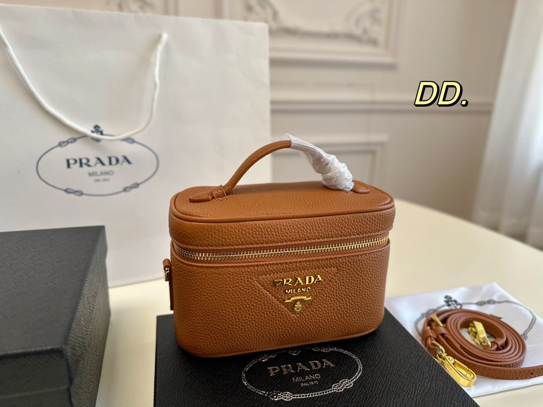 PRADA BAG-081