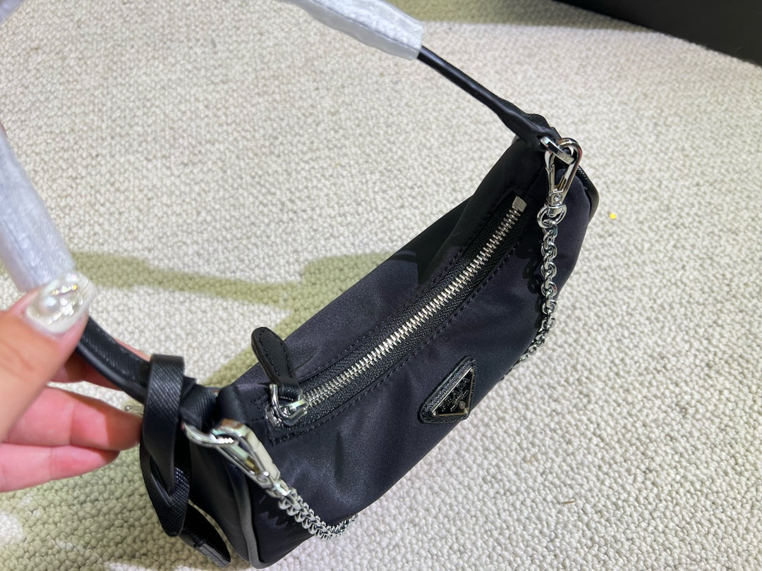 PRADA BAG-084