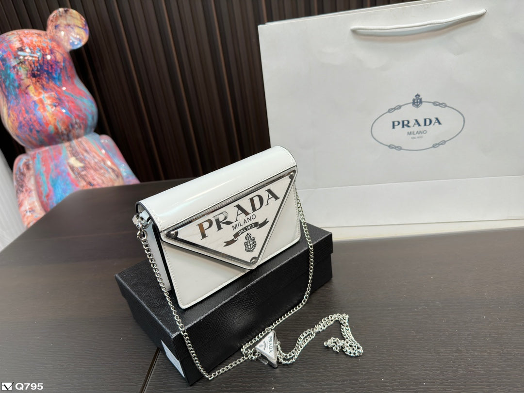 PRADA BAG-089