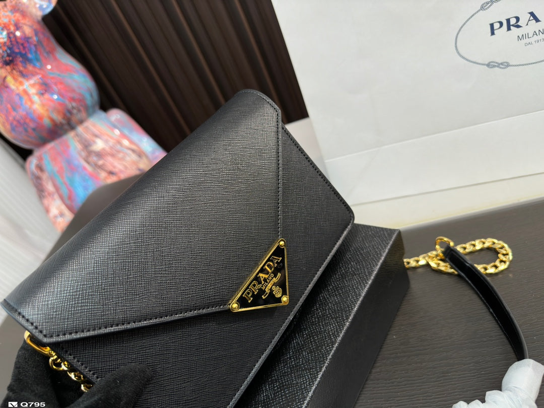 PRADA BAG-090