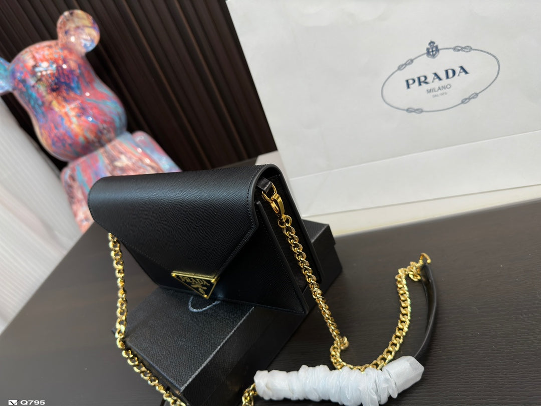 PRADA BAG-090