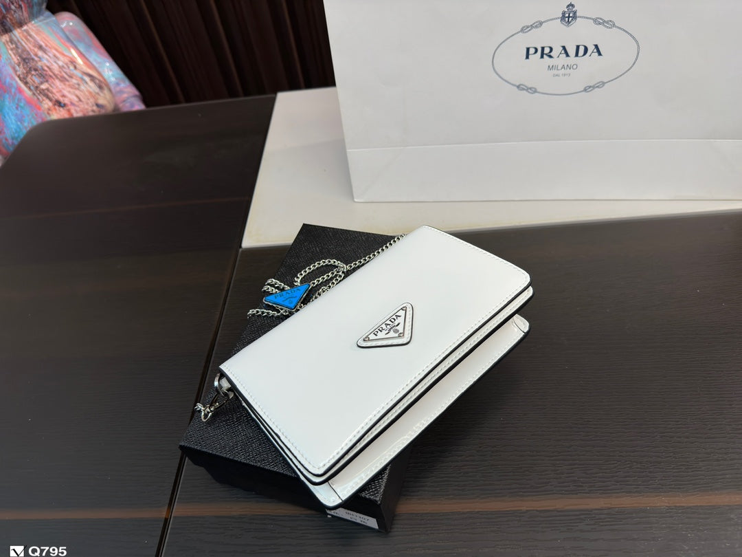 PRADA BAG-092