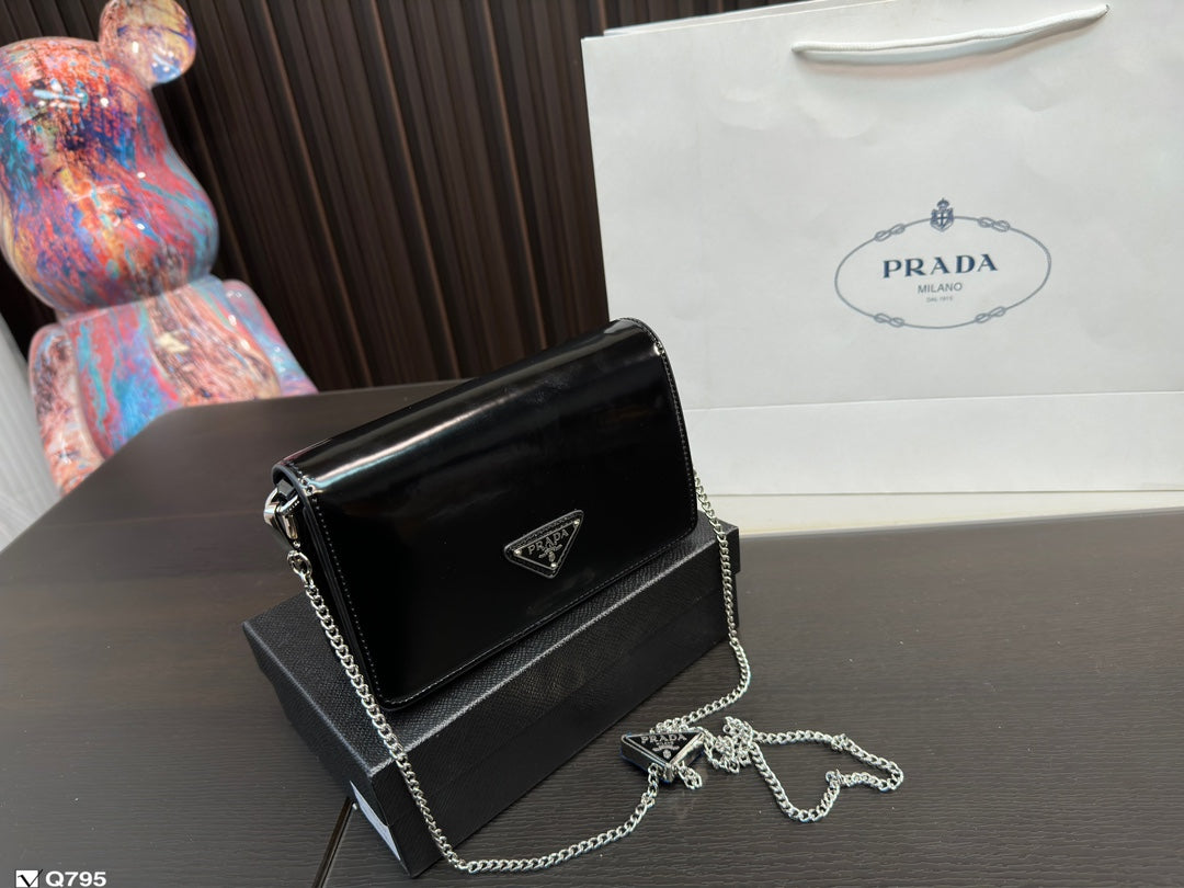 PRADA BAG-093