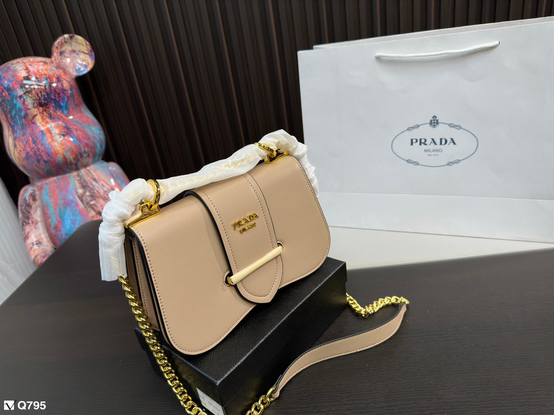 PRADA BAG-095