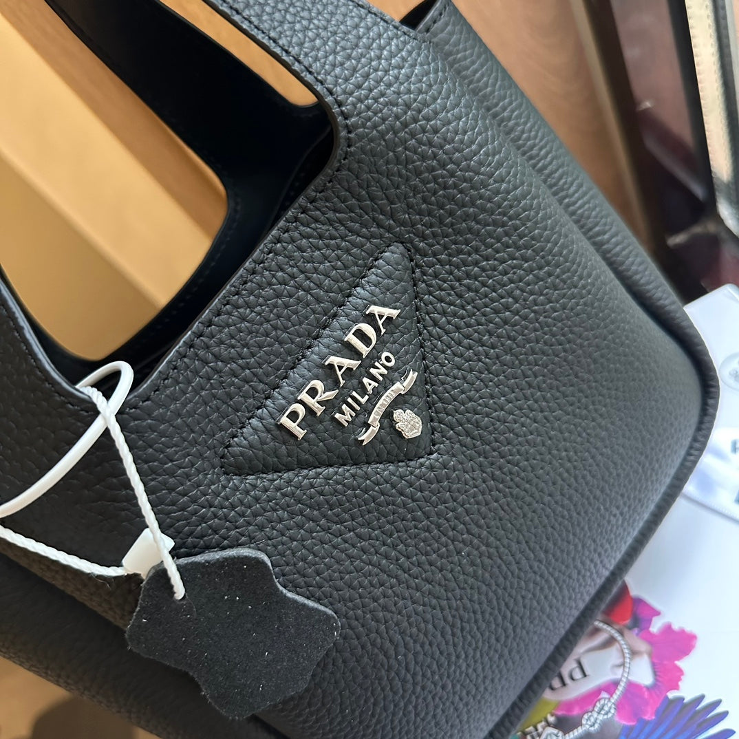PRADA BAG-109