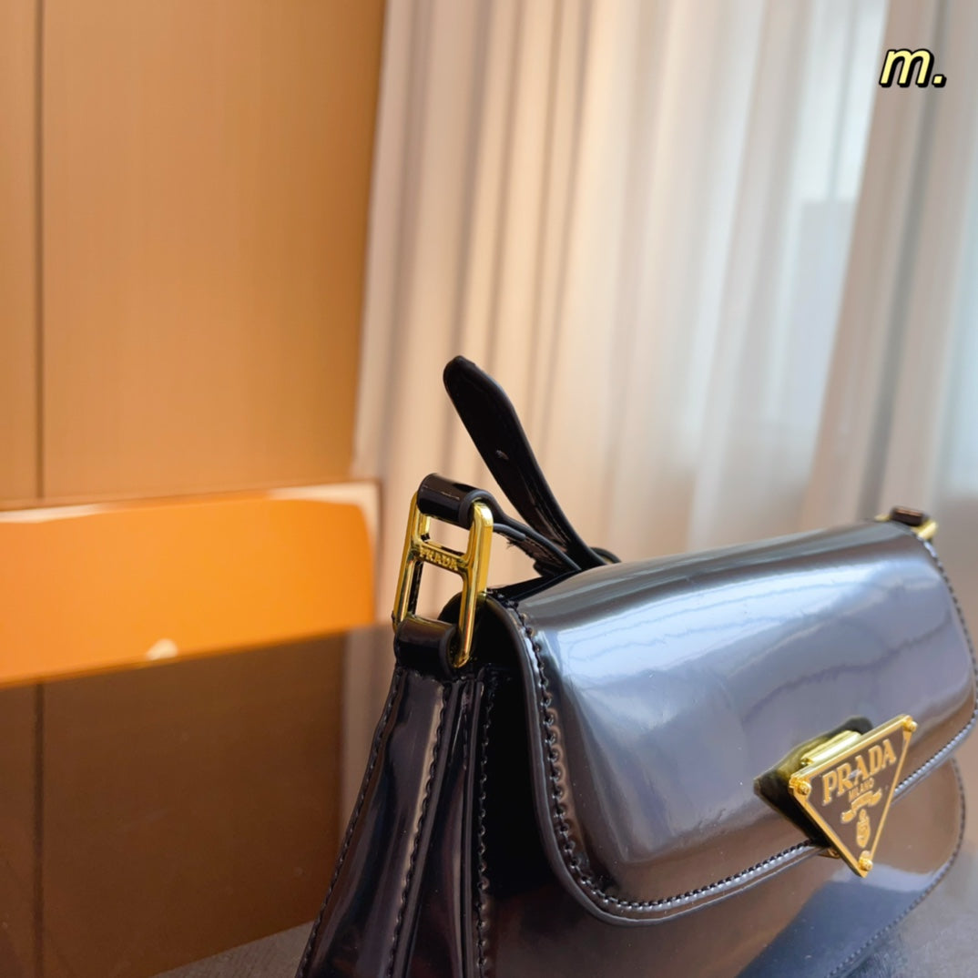 PRADA BAG-119