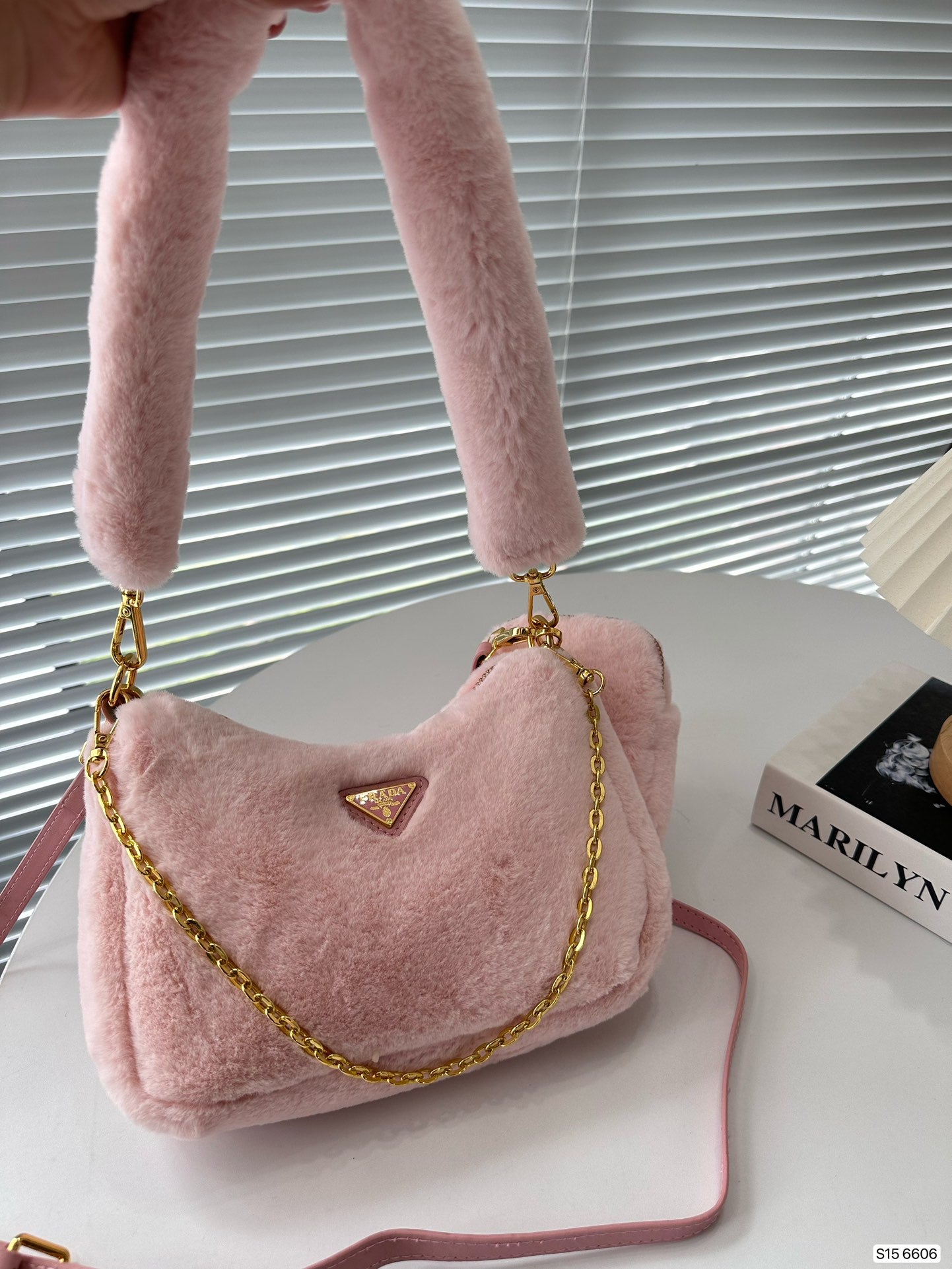 PRADA BAG-120