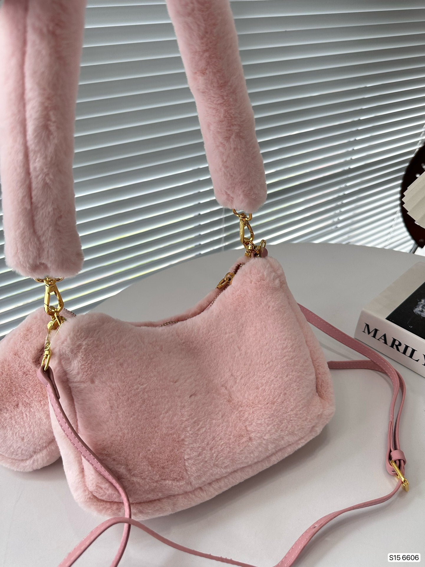 PRADA BAG-121