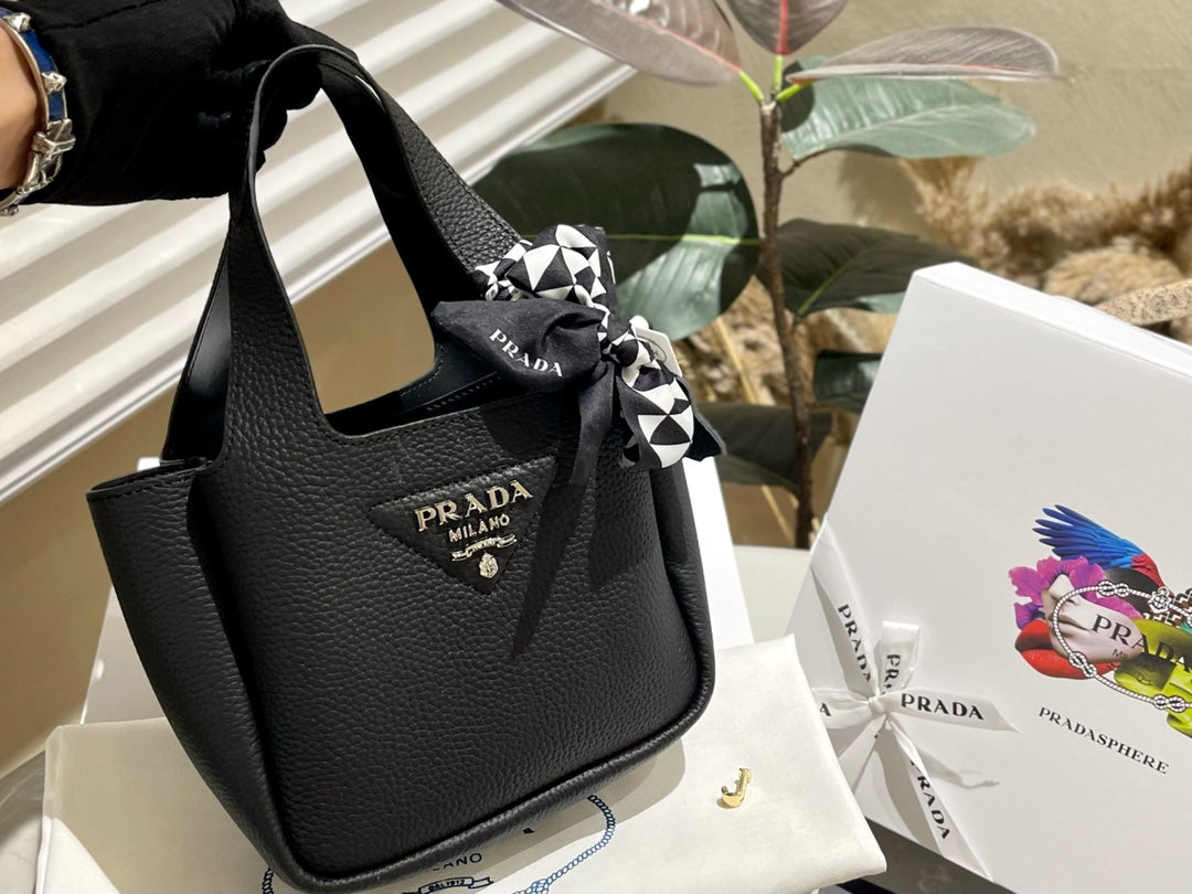 PRADA BAG-123