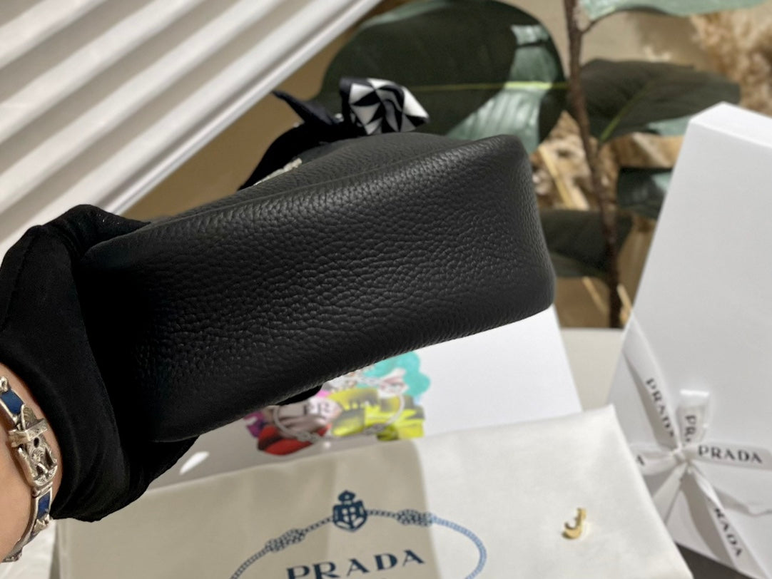 PRADA BAG-124