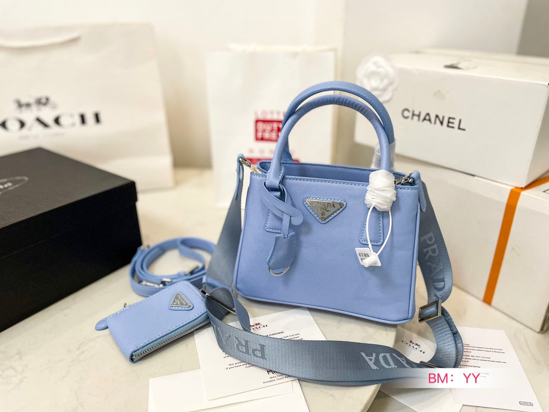 PRADA BAG-139