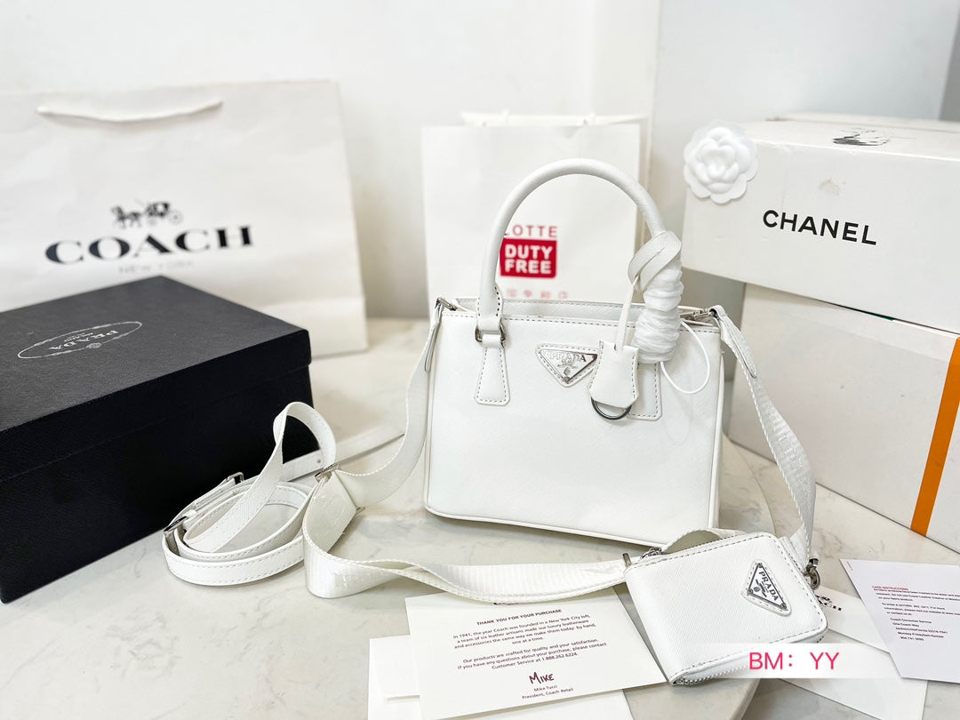 PRADA BAG-139