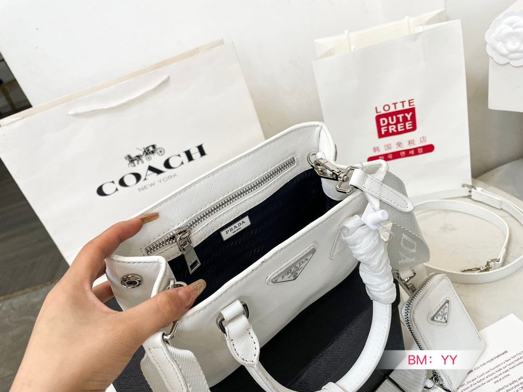 PRADA BAG-139