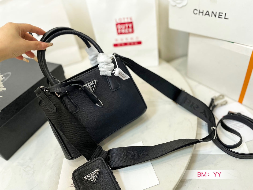 PRADA BAG-140