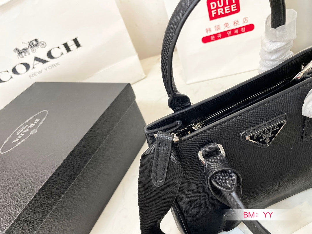 PRADA BAG-140
