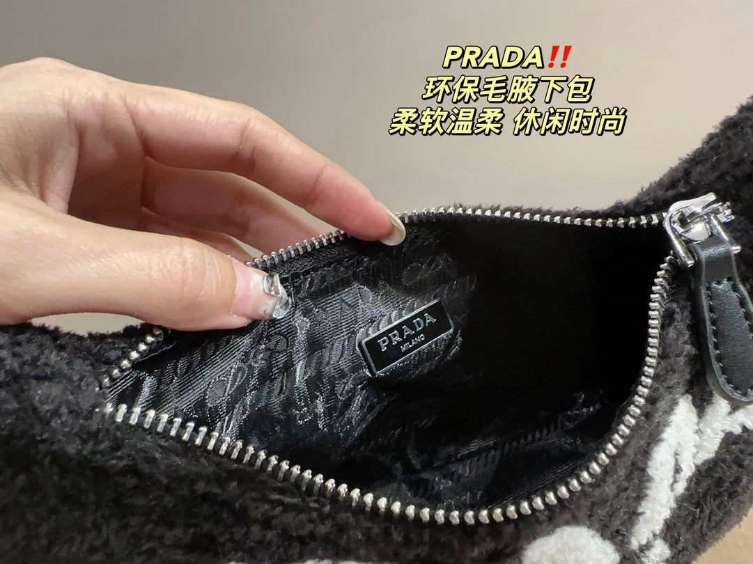 PRADA BAG-149