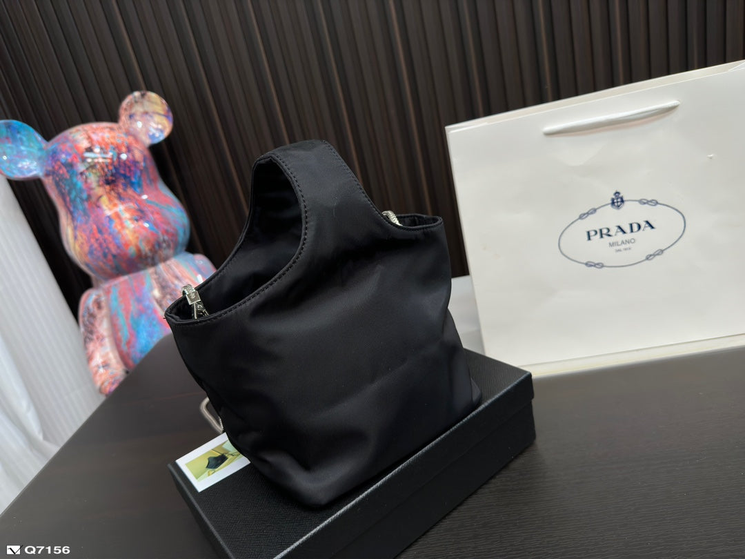PRADA BAG-181