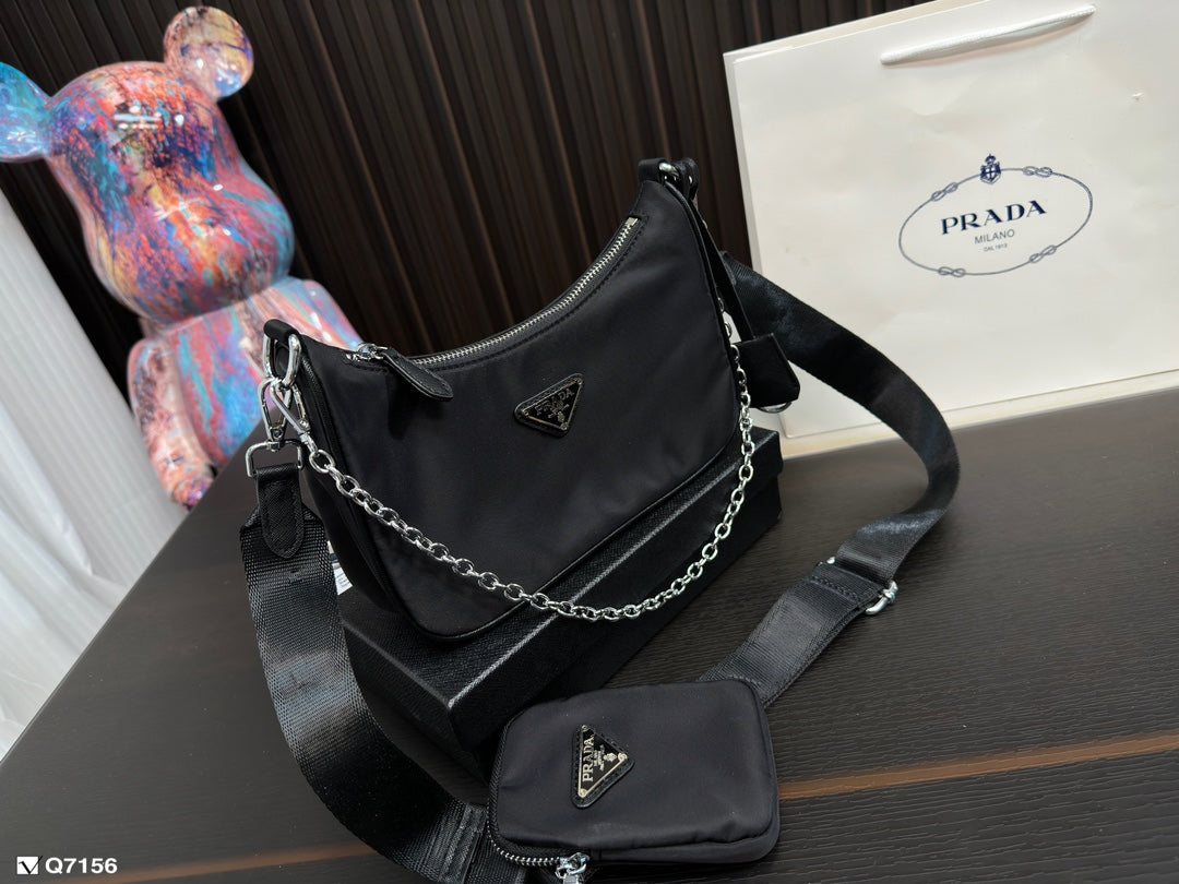 PRADA BAG-182
