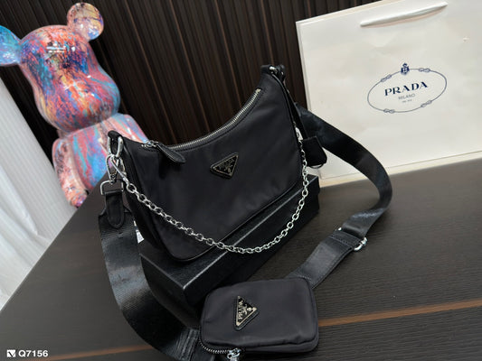 PRADA BAG-182