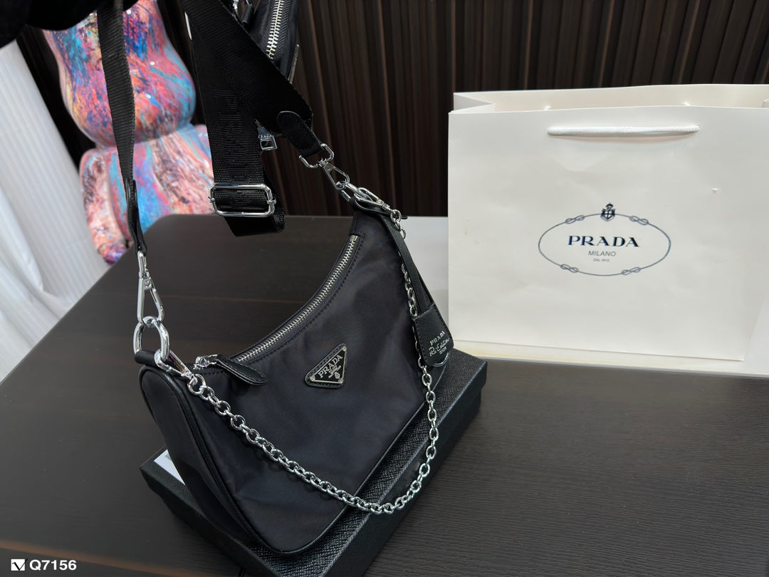 PRADA BAG-182