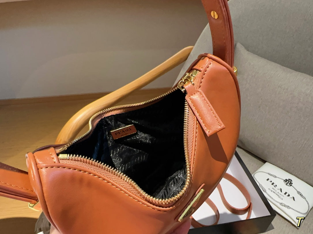 PRADA BAG-185