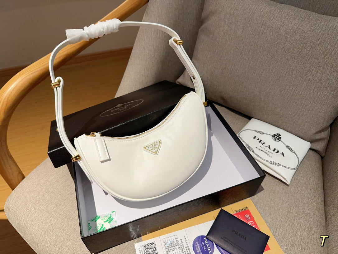 PRADA BAG-185