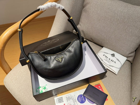 PRADA BAG-186