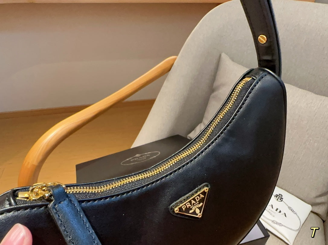PRADA BAG-186