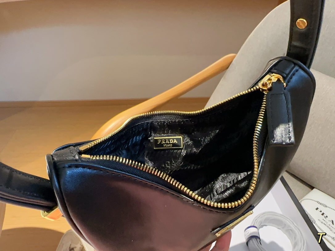 PRADA BAG-186