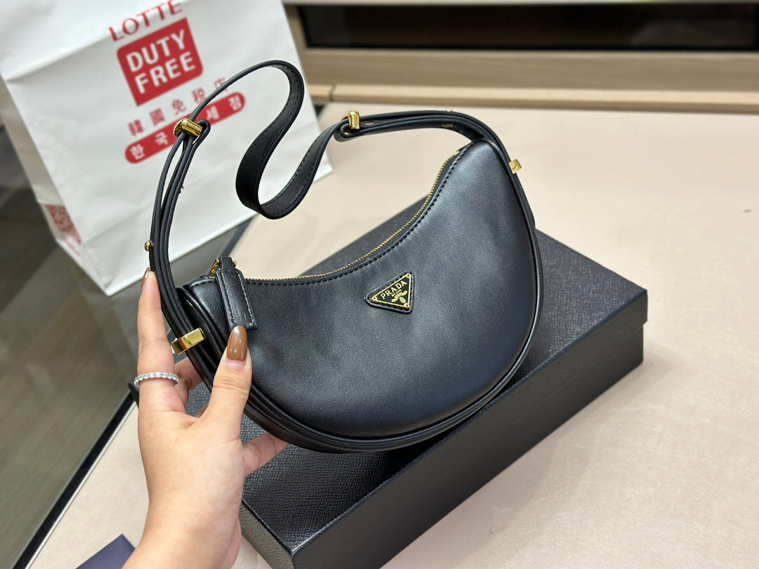 PRADA BAG-193