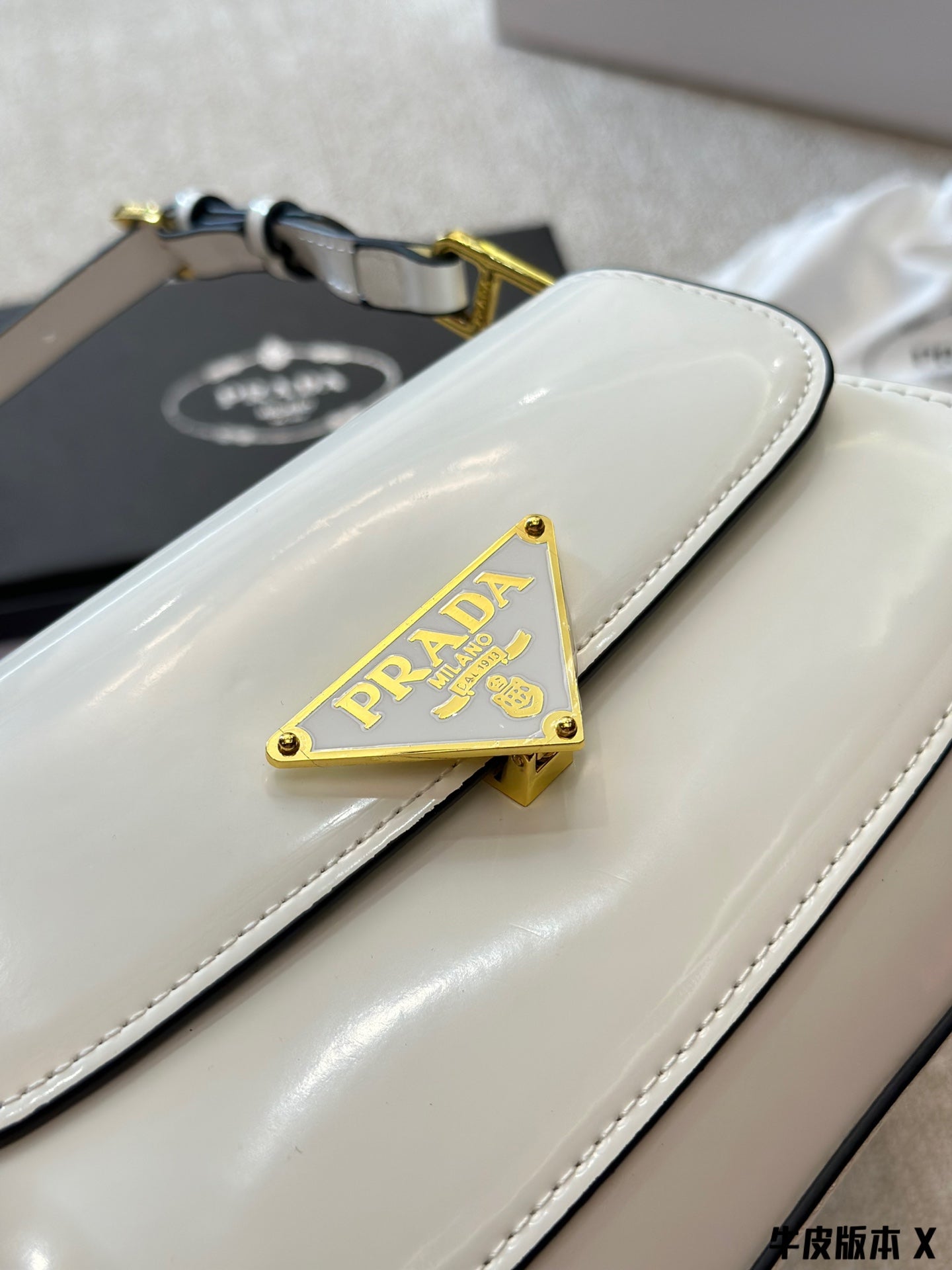 PRADA BAG-196