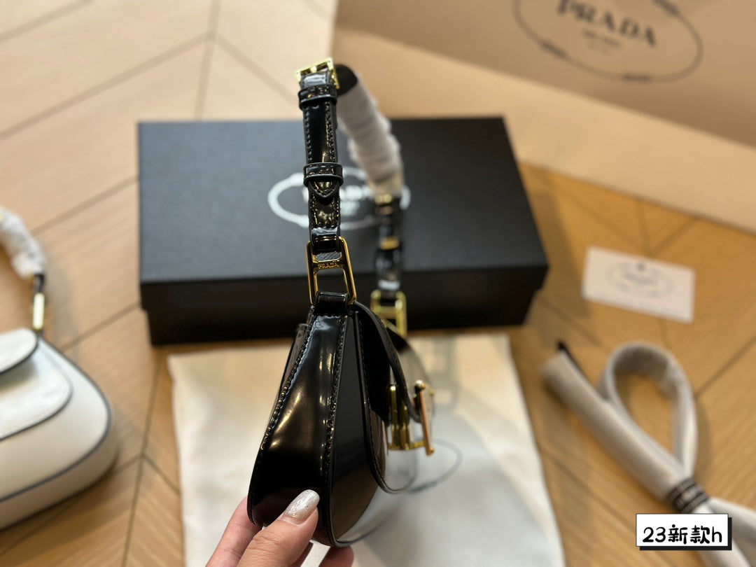 PRADA BAG-197