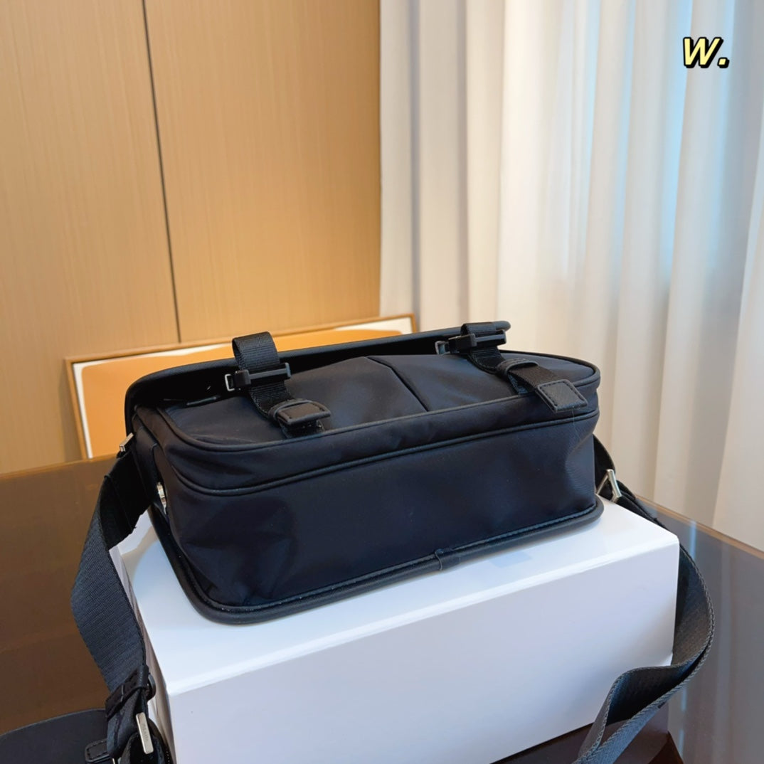 PRADA BAG-203