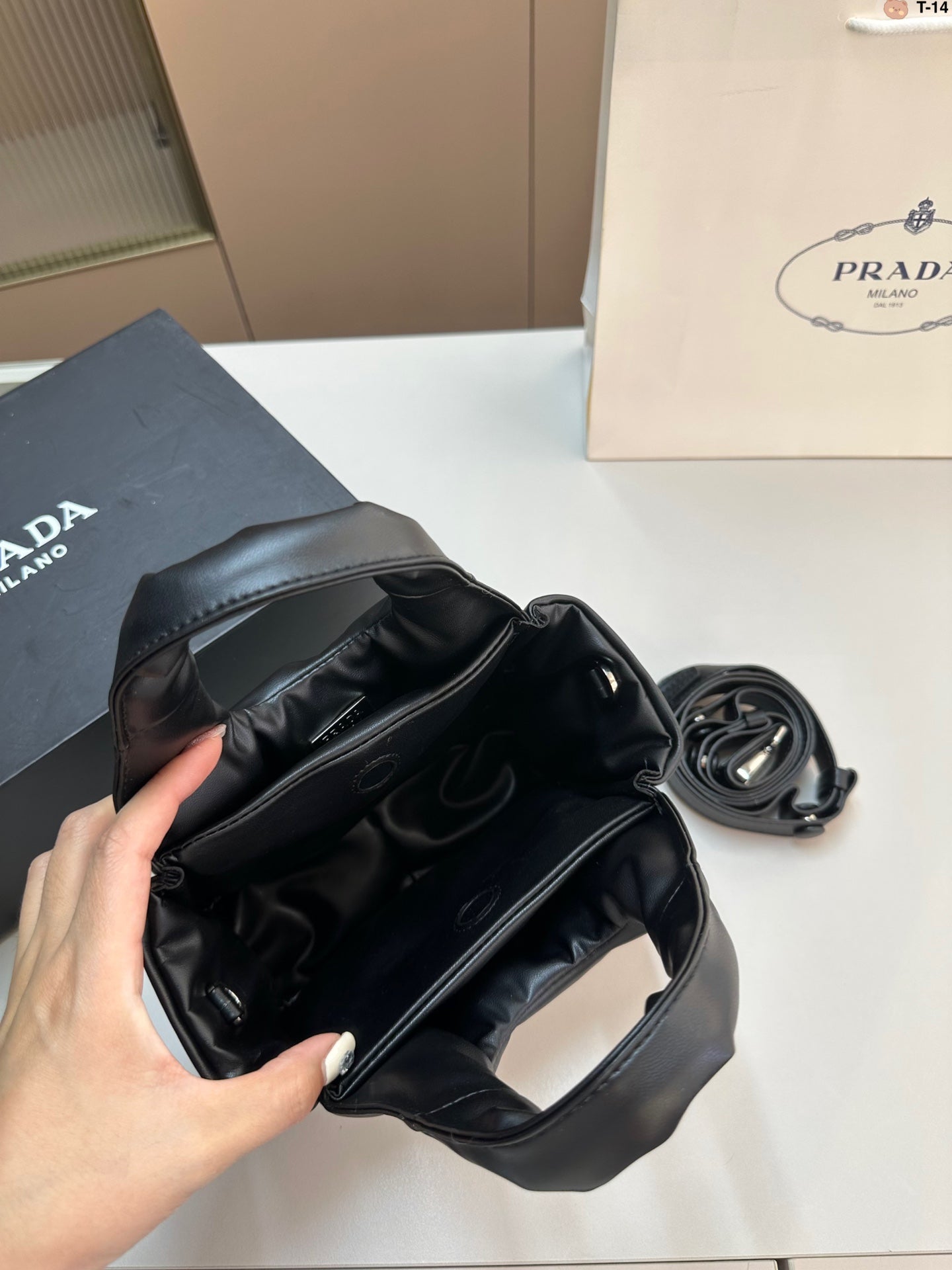 PRADA BAG-211