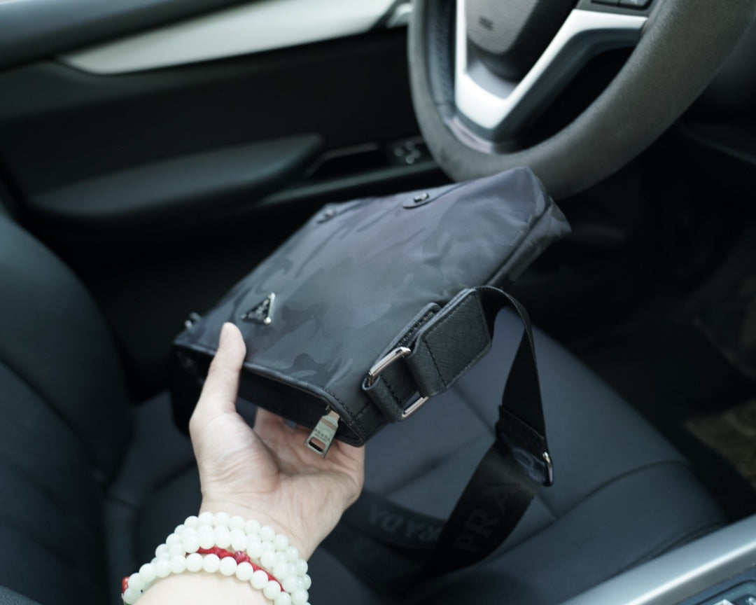 PRADA BAG-228
