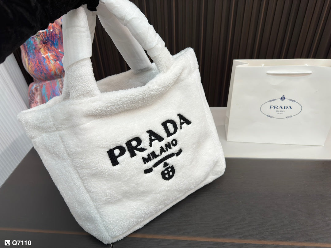 PRADA BAG-237