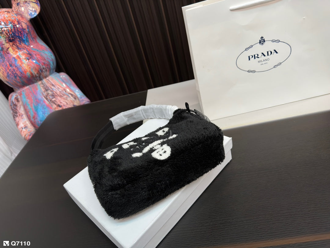 PRADA BAG-239