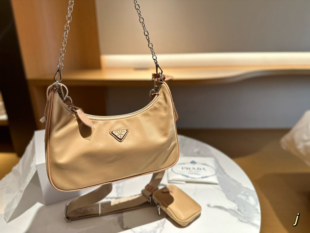 PRADA BAG-242