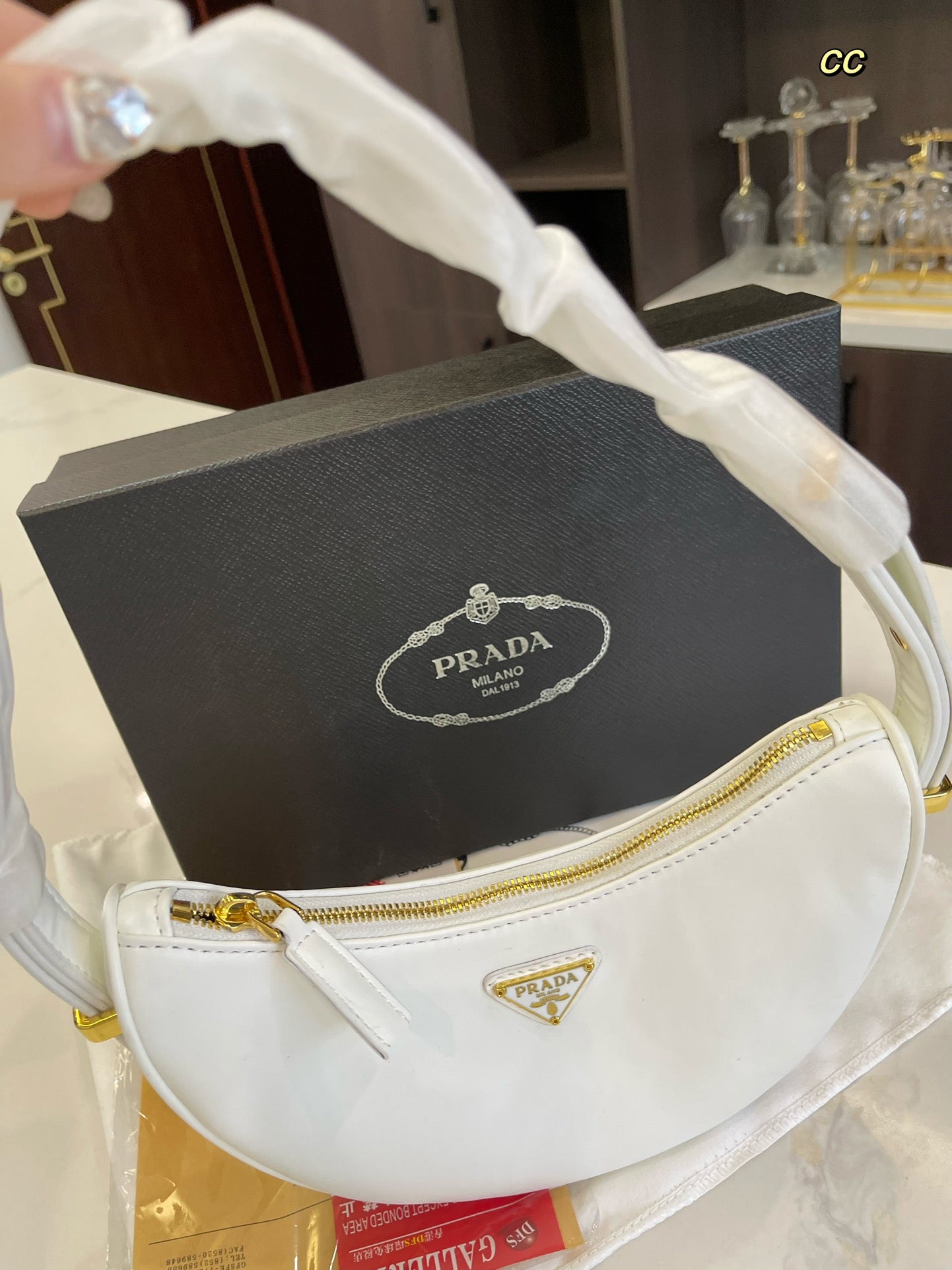 PRADA BAG-250