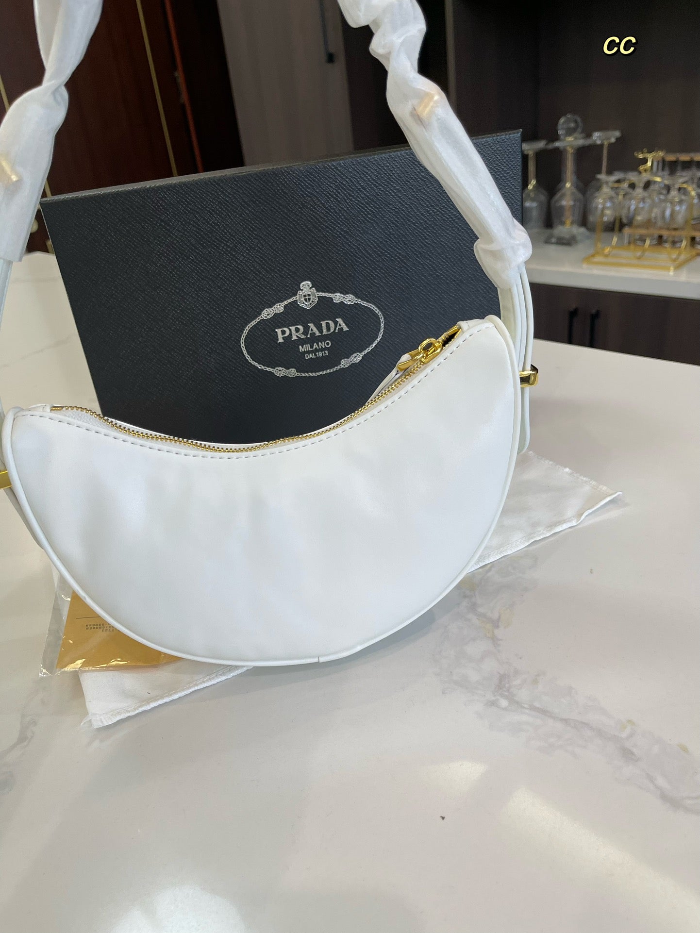 PRADA BAG-250