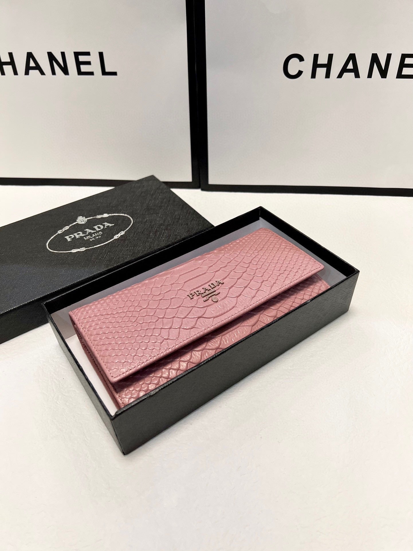 PRADA BAG-282